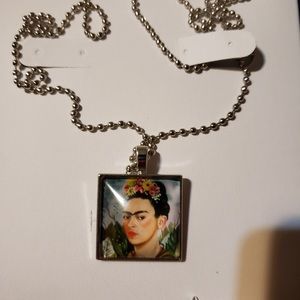 Frida necklace